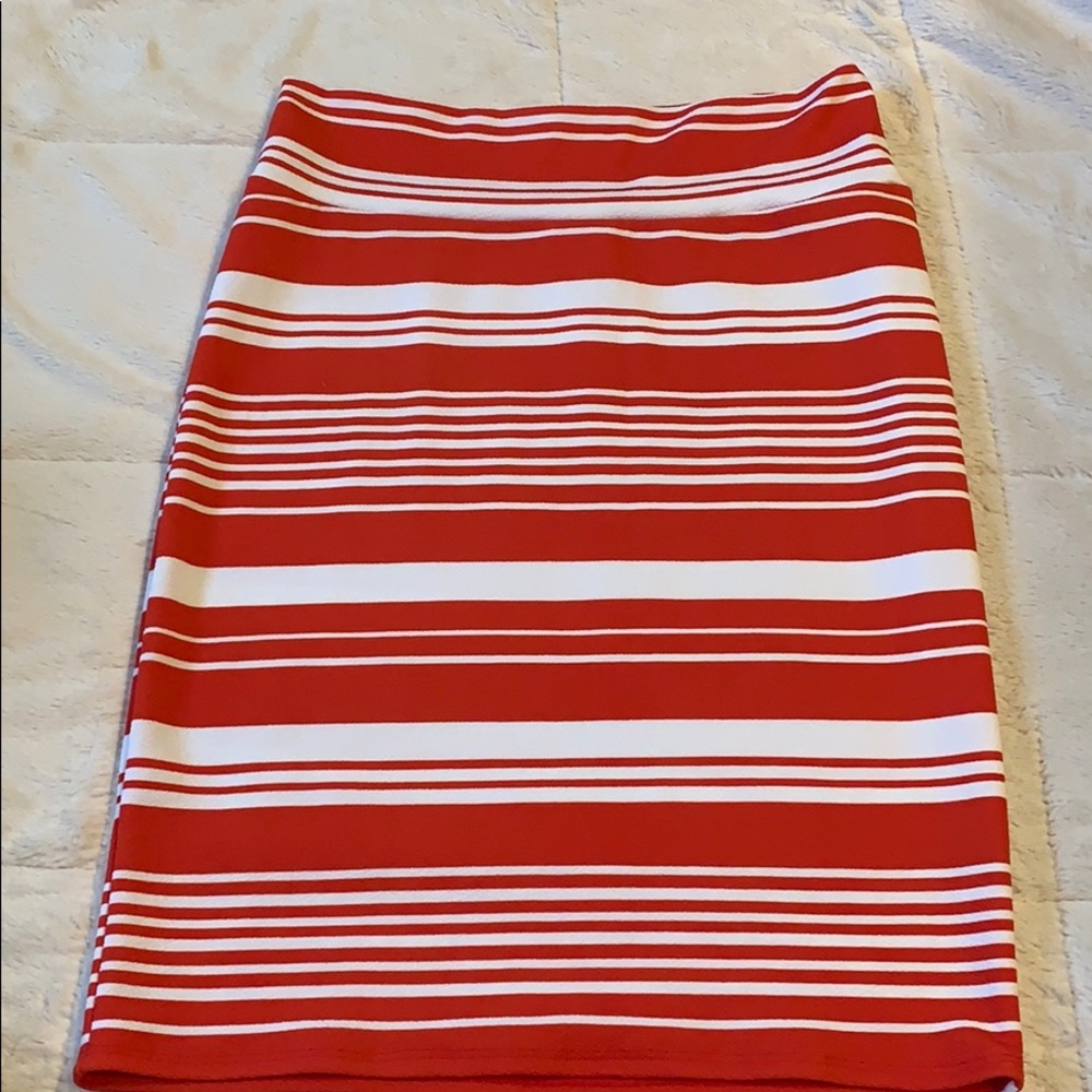 Never worn Red and white stripe LuLaRoe Cassie L
